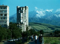 на фото Бишкек (столица Киргизии)