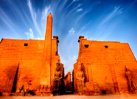 на фото Луксорский храм
