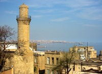 на фото Баку (столица Азербайджана)