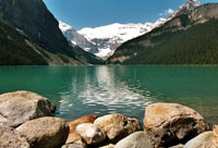 Озеро Луиза в Национальном парке Канады Банф, Северная Америка.