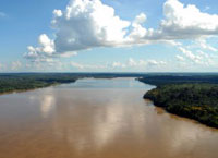 Река Мадейра, главный приток Амазонки.