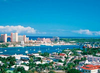 на фото Нассау (столица Багамских островов)