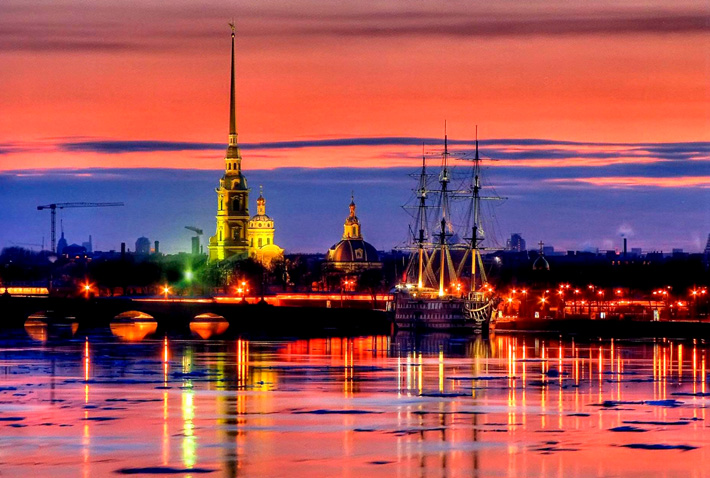 на фото Петропавловская крепость (Санкт-Петербург)