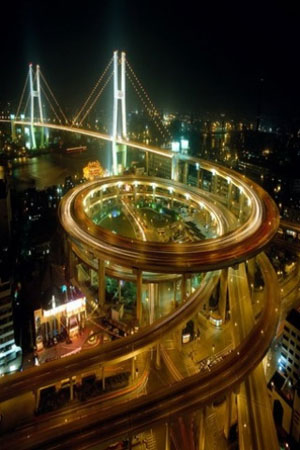 Город Шанхай, крупнейший город Китая.