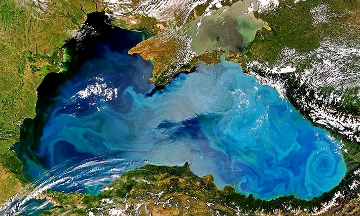 на фото Черное море: факты о знаменитом водоеме, которые могут заинтересовать