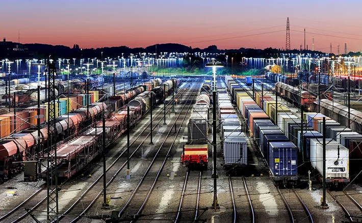 на фото Международные железнодорожные перевозки грузов: ключевой элемент глобальной логистики