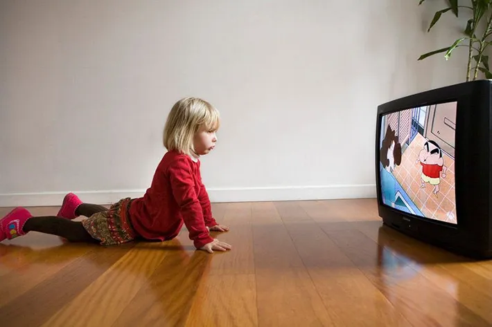 на фото Выбор телевизора для ребенка: какой Smart TV купить в детскую