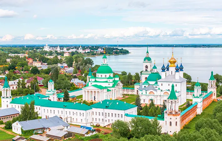 на фото Ростов Великий (город)