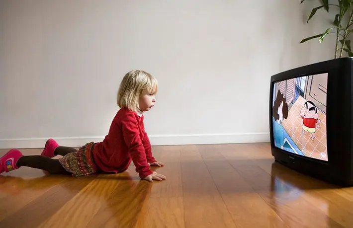 на фото Выбор телевизора для ребенка: какой Smart TV купить в детскую